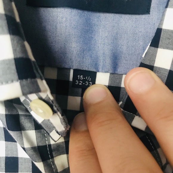 💥Tommy Hilfiger button down casual shirt - Picture 2 of 4